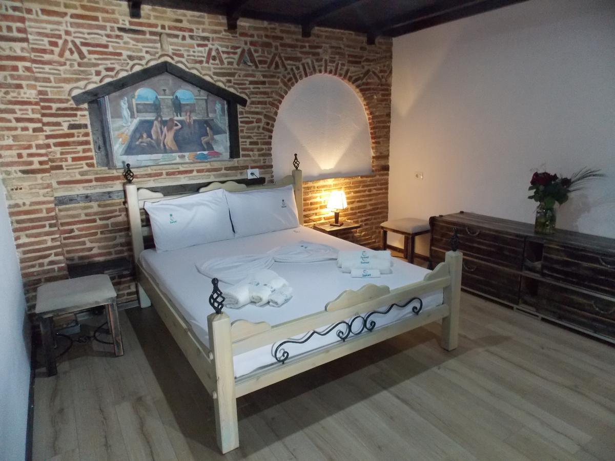 Sunset Inn 4*